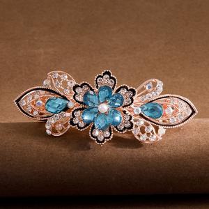 Pince à cheveux rétro classique pour femmes, épingle à cheveux florale colorée, strass, croix, camp, mode, perle, fleur, printemps - Product Image 5