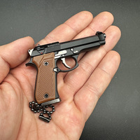 Casing Alloy Terlaris, Dapat Dilepas, Model 92F Berukir Logam 1:3, Gantungan Kunci Mainan Statis yang Dapat Dibongkar