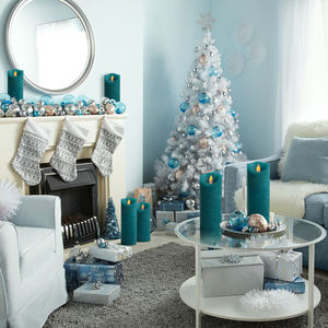 Batterie betriebene LED-Kerzen Blaugrüne flammen lose Kerzen mit tanzender beweglicher Flamme für Dekoration 5er-Set - Product Image 4