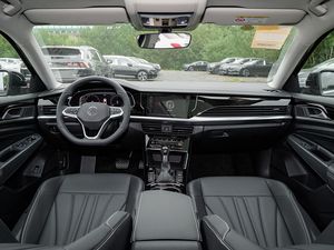 2025 per Volkswagen 1.5T per <span class=keywords><strong>Passat</strong></span> Pro <span class=keywords><strong>berlina</strong></span> a benzina di medie <span class=keywords><strong>dimensioni</strong></span> guida a mano sinistra nuova condizione con interni scuri per adulti - Product Image 5