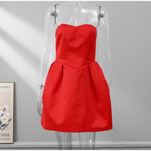 Robe Courte Fourreau Unie Sans Manches Sexy Dos Nu pour Mariage Femme – Nouvelle Collection Tendance - Product Image 6