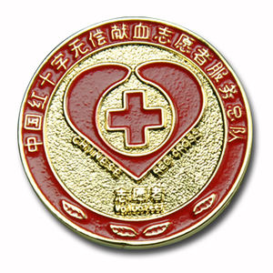 Badges 3D personnalisés irréguliers, épingles en métal émaillé, badges en émail souple - Product Image 5