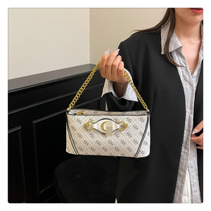 Nuevo Bolso de Hombro/Bandolera para Mujer, Diseño Versátil <span class=keywords><strong>con</strong></span> Patrón de Dibujos Animados, PU, Invierno, <span class=keywords><strong>con</strong></span> Correa de <span class=keywords><strong>Cadena</strong></span>, Clásico, Moderno y Portátil - Product Image 2