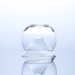 <span class=keywords><strong>Triangle</strong></span> de tasse en <span class=keywords><strong>verre</strong></span> Martini de luxe de barre drôle de bore élevé avec la tasse créative glacée de base - Product Image 6