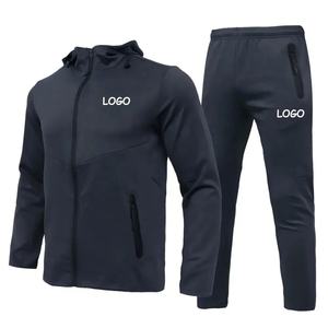 Conjunto Deportivo de Dos Piezas para Hombre, Sudadera con Cremallera Completa y Capucha, Diseño Personalizado con Logotipo, Transpirable, Ecológico, Estampado - Product Image 6