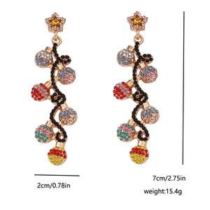 Pendientes Colgantes de Lujo con Luces de Navidad y Pedrería Colorida, Lindos, Modernos, Versátiles, Nuevas Joyas Navideñas para Mujer - Product Image 1