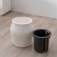 Ensemble de 2 jardinières auto-arrosantes en plastique - Moulage direct durable. Avec cylindre intérieur. Utilisation intérieure/extérieure. Décoration maison et jardin.