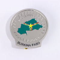 Pins Metálicos Personalizados en Forma de Escudo, Insignias Esmaltadas con Temática Geográfica para Promoción de Identidad Nacional y Intercambios Diplomáticos