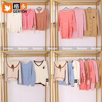 Geryon Vintage Bulk Clean 90-98% Baru Kardigan Wanita Tebal Musim Dingin Rajutan Chunky Warna Campuran Ukuran Campuran