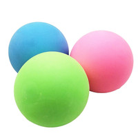 Nouveau produit chaud TPR lueur 6CM boule de farine douce lueur dans les jouets de soulagement du Stress de compression fluorescente sombre