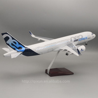 Nouveauté Cadeau Tendance : Maquette d'avion A320 Neo à l'échelle 1:100 (37 cm) avec roues