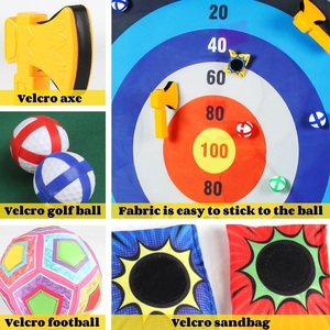 Juego de Golf con Tapete de Putting, 16 Pelotas Adhesivas, 8 Bolsas de Frijoles, 6 Palos, 2 Balones de Fútbol, Juego de Golf Adhesivo 4 en 1 - Product Image 2
