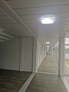 Casa Prefabricada Modular de Lujo de 40 Pies, 2 Habitaciones, Personalizada de Fábrica, de Ensamblaje Rápido, con Pequeñas Ventanas de Vidrio, Tipo Contenedor - Product Image 2