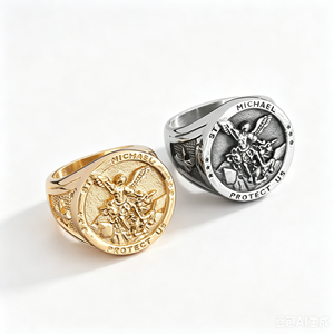 Anillo de Acero Inoxidable con Moneda Retro del Imperio Romano de Julio César, Bañado en Oro, Anillo de Exorcismo Perfecto del Arcángel San Claro - Product Image 1