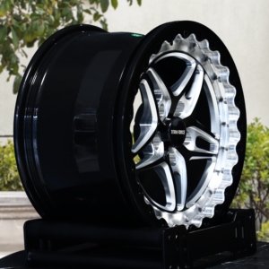 ล้อฟอร์จขอบลึกแบบ BeadLock สำหรับรถแข่ง ขนาด 15 17 18 นิ้ว 5x114.3 5x112 สำหรับ GTR BMW M3 M4 Corvette C7 C8 Audi R8 Hellcat Huracan - Product Image 3