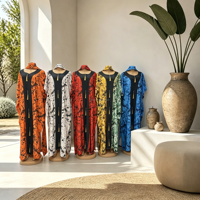 Robe longue d'été en coton pour femme africaine, style kaftan, imprimé tie-dye, à capuche, avec pompons dorés et bande centrale noire, grande taille, pour les vacances