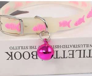Gloeiende Kat Hond Halsband Met Bel Licht Puppy Kraag Verstelbare Fluorescerende Huisdier Veiligheidskraag Huisdier Voor Kleine Middelgrote Honden Katten - Product Image 5