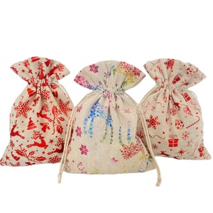 Bolsas de Algodón con Cordón y Estampado Personalizado, Bolsa de Embalaje Navideña con Logotipo Estampado en Caliente Personalizado - Product Image 1