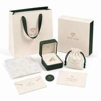 Boîte magnétique en carton rigide de qualité supérieure, ensemble d'emballage cadeau personnalisé avec papier de soie pour la présentation de bijoux fins, colliers et boucles d'oreilles