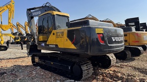 Excavadora Volvo EC210 usada, motor original, alta calidad, bajo índice de fallos, pocas horas de trabajo, ideal para alquiler. - Product Image 5