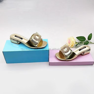 New Summer Lady Designer <b>Slippers</b> Lightweight Outdoor Ladies Sandals PU Leather Toe Flat Beach <b>Slippers</b> for Women - Product Image 3