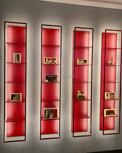 호텔 거실을위한 라이트 폴 시스템이있는 현대 미니멀리스트 럭셔리 모듈러 금속 알루미늄 프레임 벽걸이 형 쇼케이스 - Product Image 1