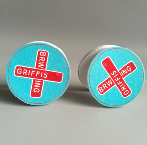 Vente chaude Sous-verres en feutre de qualité supérieure Matériau durable Nettoyage facile pour absorbant les boissons 4x4 pouces - Product Image 1