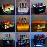Vietnam Usine Personnalisé Premium Led Illuminé Rechargeable Grey Goose Champagne Bouteille Glorifier Présentoirs Pour Discothèque