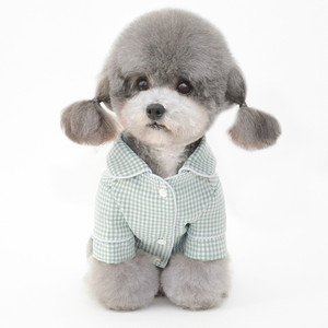 Venta al por mayor nuevos y cómodos pijamas para perros de alta gama de poliéster suave ropa de casa acogedora para el verano y el invierno nueva ropa de dormir para mascotas - Product Image 4