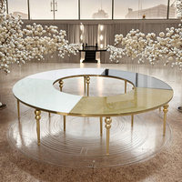 Table en verre trempé doré au design moderne Sawa pour une utilisation en extérieur dans les hôtels et restaurants