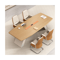 Table de conférence en bois de luxe personnalisée en usine Offre Spéciale bureau de réunion de négociation du personnel de bureau moderne et simple