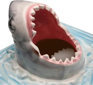 Plato de cerámica pintado a mano para servir Sushi, cerámica pintada a mano, Shark Attack - Product Image 4