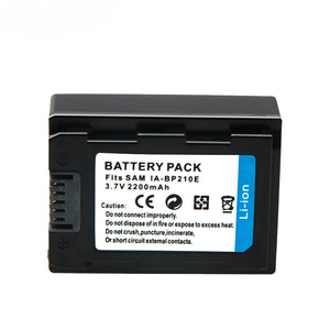 Batteria IA-BP210E 2200mAh per <span class=keywords><strong>Videocamera</strong></span> <span class=keywords><strong>Samsung</strong></span> SMX-F40 HMX-H200 Certificata CE RoHS Qualità di Primo Livello Vendita all'Ingrosso - Product Image 1