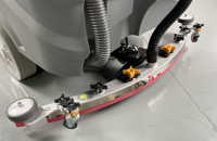 Approvisionnement direct usine : Nouvelle autolaveuse électrique autoportée, laveuse de sols commerciale automatique équipée d'une batterie 36V 200Ah
