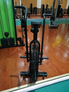 <span class=keywords><strong>Vélo</strong></span> d'intérieur à courroie en métal LD-915-1 avec <span class=keywords><strong>compteur</strong></span>, disponible à la vente - Product Image 4