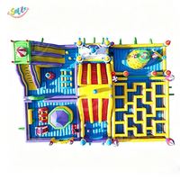 Château gonflable géant de qualité commerciale, parc d'attractions à thème avec labyrinthe et toboggans pour location de fêtes d'enfants