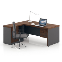 Mobilier de bureau en forme de MDF-L en vente chaude Table de luxe Boos Bureau du directeur exécutif Bureau d'ordinateur