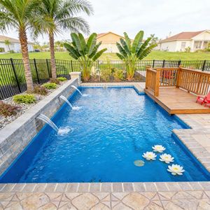 Piscine à domicile avec cascade pour rassemblements festifs – Coques rectangulaires haut de gamme pour jardins et hôtels - Product Image 6