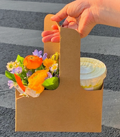 Boîte de transport écologique en papier kraft pour café, thé et fleurs avec poignée, fermeture magnétique et ruban