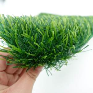 Gazon artificiel, prix d'usine, haute densité, pelouse artificielle durable, respectueuse de <span class=keywords><strong>l</strong></span>'environnement - Product Image 1