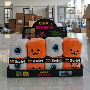 Nuevo Cubo de Emociones Colorido, Caja Sorpresa de Peluche, Juguete Antiestrés, Divertido, para Niños, Regalo Sorpresa para Fiestas - Product Image 3