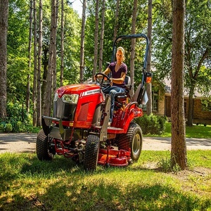 Tractor Agrícola GC1725M 4WD con Motor de 35HP, Transmisión por Engranajes, Bomba Automática, Uso Agrícola Pesado - Product Image 2