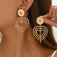 Ohrringe - Damen Herzförmige Geometrische Mehrschichtige Hochwertige Design-Ohrstecker - Vielseitiges Ohr-Accessoire