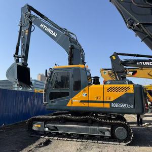 Excavatrice sur chenilles Hyundai HX220A L d'occasion, 22 tonnes, godet de 1,1 m, puissance de 110 kW, modèle 2024, bon état, faible nombre d'heures de travail, accessoires - Product Image 1