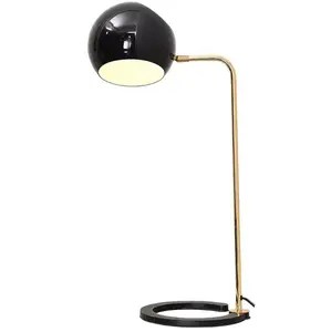 Designer Tisch lampe Hersteller liefern kreative Persönlichkeit Galvani sieren Eisen Tisch lampen & Lese lampen Schlafzimmer Arbeits zimmer