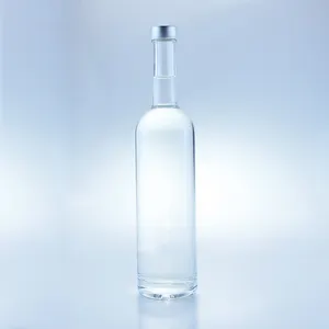 Fabrik Großhandel anpassen 500ml 700ml 750ml Spirit Glasflasche für Wodka Whisky Marke mit Verschluss