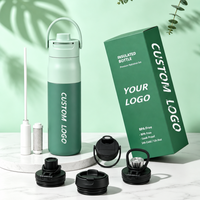 Bouteille d'eau isotherme en gros en acier inoxydable à double paroi, gourde de sport, tasse de voyage réutilisable avec logo personnalisé