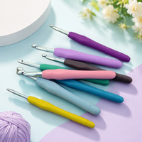 Lot de crochets ergonomiques colorés de 2 à 10 mm avec poignées souples pour le tricot et le crochet – Vente en gros