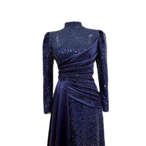 Robe de soirée longue en satin à col carré, entièrement recouverte de dentelle perlée, amincissante, élégante et discrète, fabriquée en usine - Product Image 4