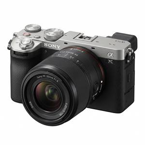 กล้อง <span class=keywords><strong>Sony</strong></span> A7C2 <span class=keywords><strong>Alpha</strong></span> 7C II DSLR มือสองขายส่ง พร้อมเลนส์ 35 มม. F/1.8 ความละเอียด 24MP ถ่ายวิดีโอ 4K ดีไซน์เรโทร สวยงาม รวดเร็ว AF เหมาะสำหรับถ่ายภาพสตรีท - Product Image 1